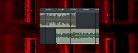 Fade objects on two tracks into each other