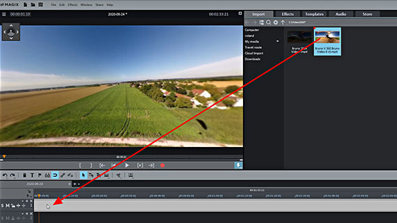 Drag & drop your 360 view video from the Media Pool to import it.