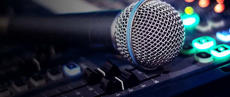 Rap Studio Microphone Kit Professional Music Sing Recording Equipment  Auto-Tune