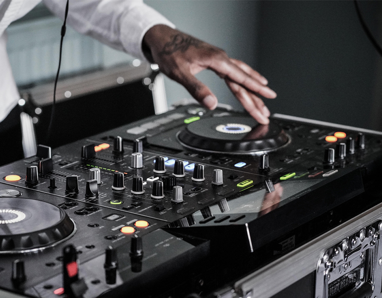 Underlegen Håbefuld dårligt Music mixing – Create Playlists and DJ Sets easily