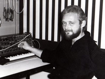 Andreas Kaufmann working with a mixer